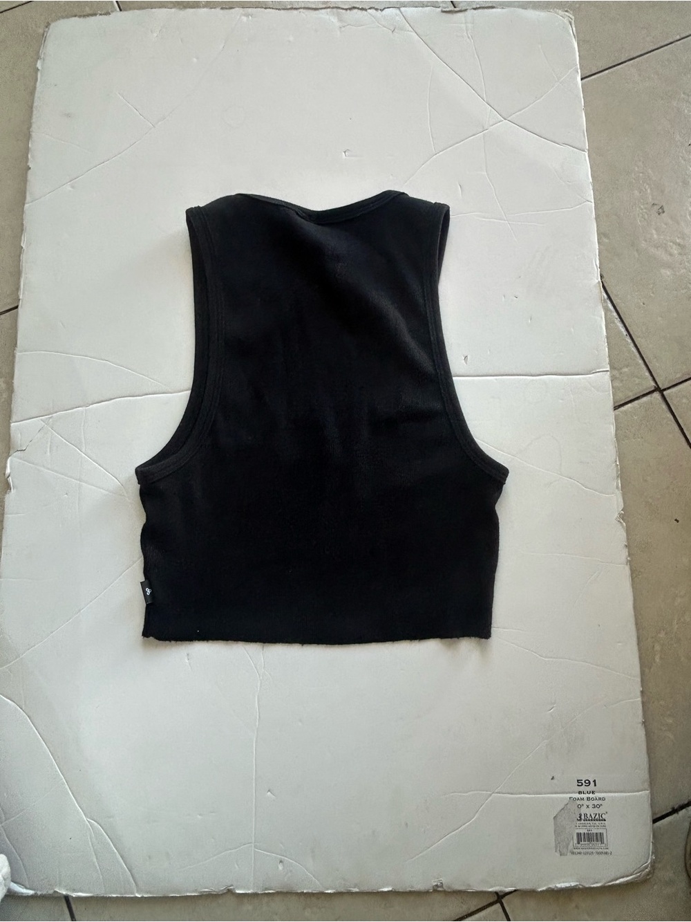 TNA Black Ribbed Cropped Tank - Picture 3 of 3